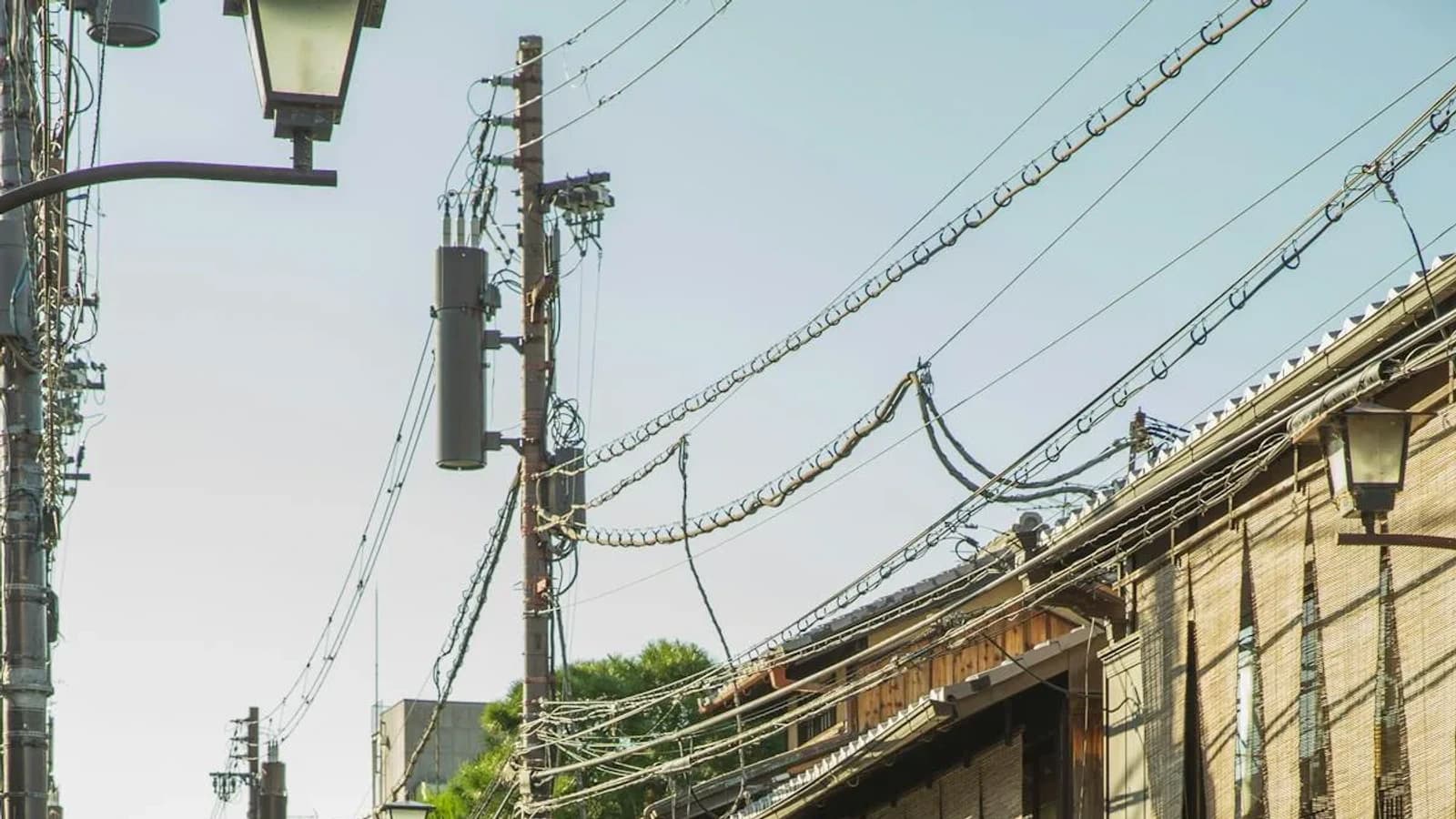 Hồ Sơ XIN-0DLG9MU: Chờ Nguồn Đối Chiếu